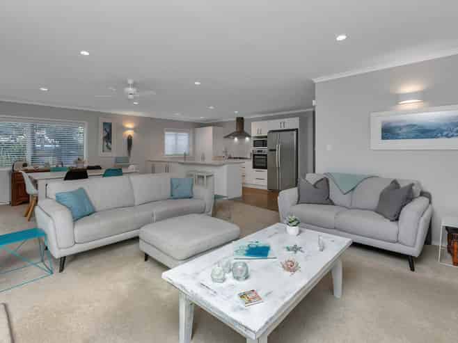 80 One Tree Point Road, One Tree Point