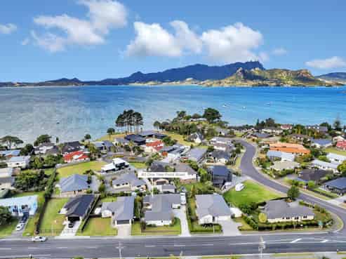 80 One Tree Point Road, One Tree Point