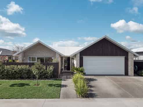 12 Kokihi Close, Papamoa