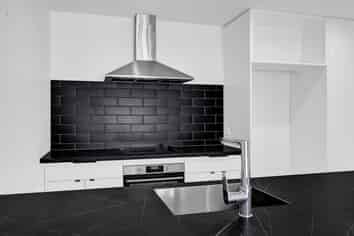 120 Seaview Road, Westown