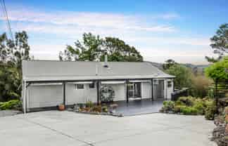 42 McEntee Road, Waitakere