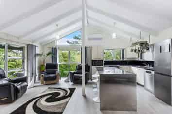 42 McEntee Road, Waitakere