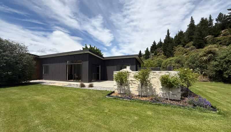 2 Pisa Road, Luggate