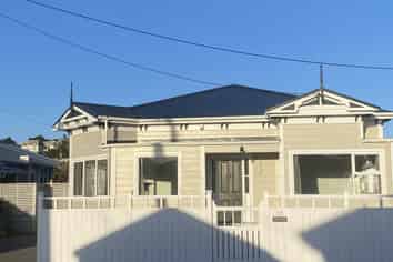 17 Campbell Street, Karori