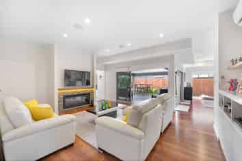 11 Foxton Drive, Kaiapoi