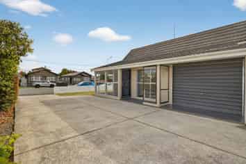 1/470 Hereford Street, Linwood