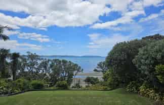 25  Willjames Avenue , Algies Bay