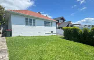 14 Kurahaupo Street, Orakei