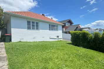 14 Kurahaupo Street, Orakei