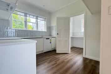 14 Kurahaupo Street, Orakei