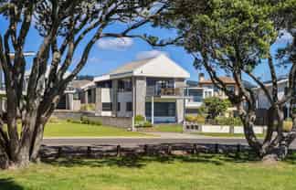209A Esplanade Drive, Whangamata