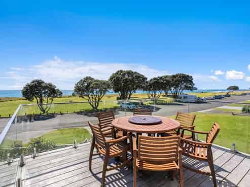 209A Esplanade Drive, Whangamata