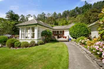 493 Stokes Valley Road, Stokes Valley