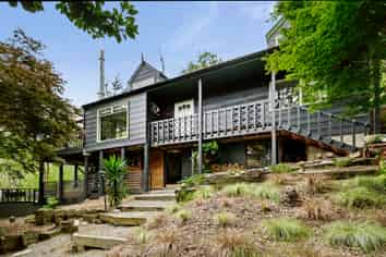 43 Dalton Grove, Stokes Valley