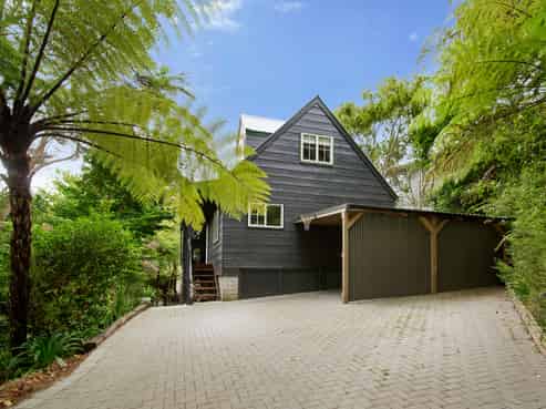 43 Dalton Grove, Stokes Valley