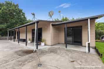 462A State Highway 4, Parikino