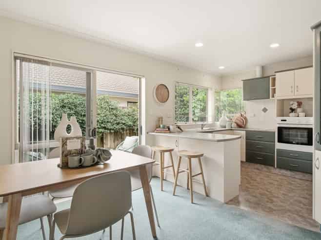 10 Aspen Place, Papamoa