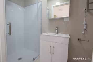 12 Pleasant Road, Glen Eden