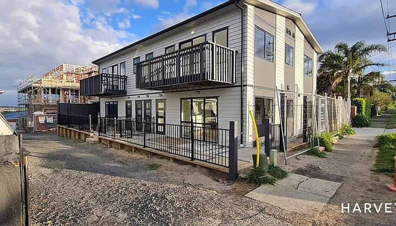 12 Pleasant Road, Glen Eden