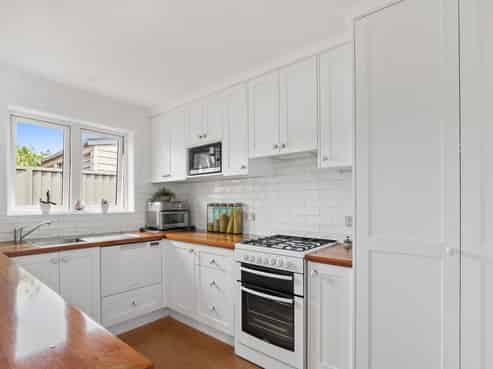 8A Kenmare Street, Alexandra