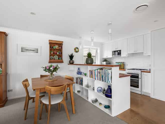 8A Kenmare Street, Alexandra