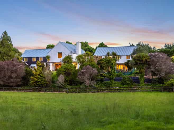 102 Blackbridge Road, Dairy Flat