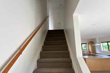 13/36 West Coast Road, Glen Eden