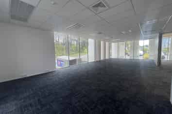 Prestigious Ground Floor Office