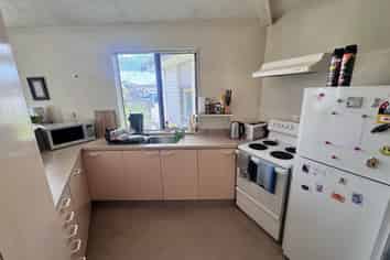 305 Pomona Street, Georgetown