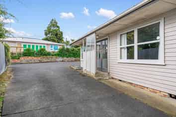 1/93 Barrack Road, Mount Wellington