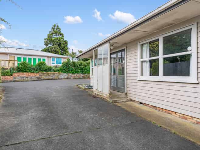 1/93 Barrack Road, Mount Wellington