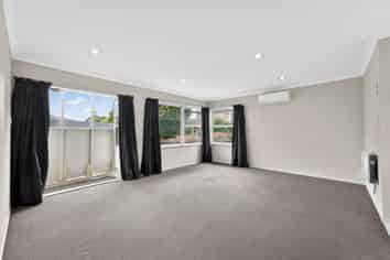 1/93 Barrack Road, Mount Wellington