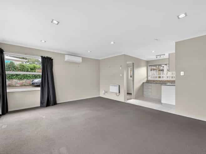 1/93 Barrack Road, Mount Wellington