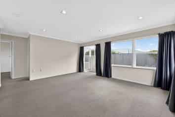 1/93 Barrack Road, Mount Wellington