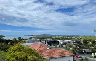 9/32 Coates Avenue, Orakei