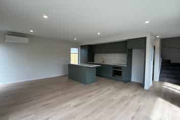 C/22 Bolton Street, Petone