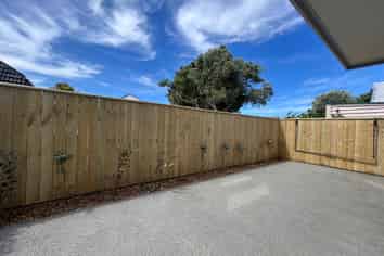 C/22 Bolton Street, Petone