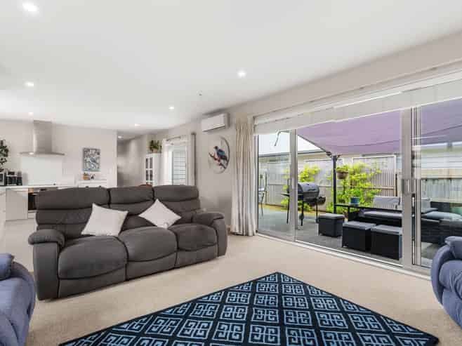 21 Fairwater Road, Warkworth