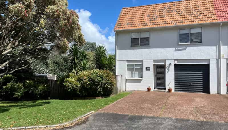 2/41 Seabrook Avenue, New Lynn