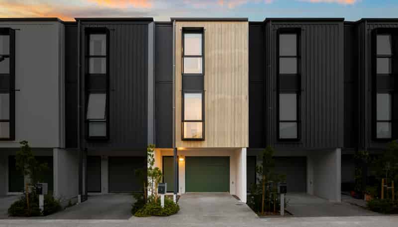 9 Lange Mews, Mount Wellington