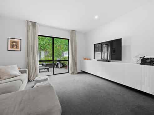 9 Lange Mews, Mount Wellington