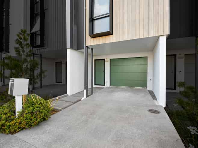 9 Lange Mews, Mount Wellington