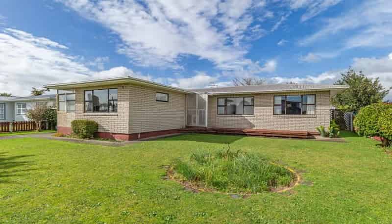 19 Balmoral Street, Levin