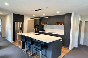 51 Howards Drive, Lake Hayes Estate