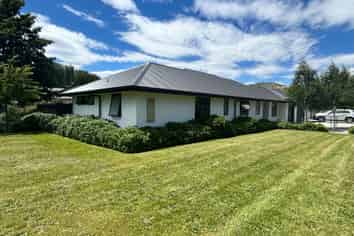 51 Howards Drive, Lake Hayes Estate