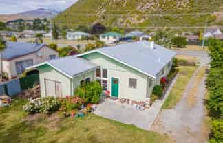 64 Bledisloe Street, Kurow