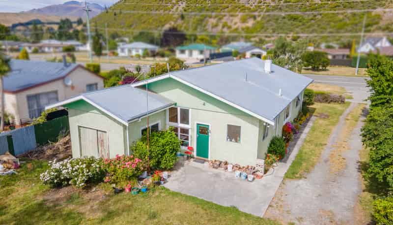 64 Bledisloe Street, Kurow