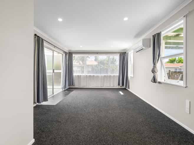 9 Sacha Place, Glenview