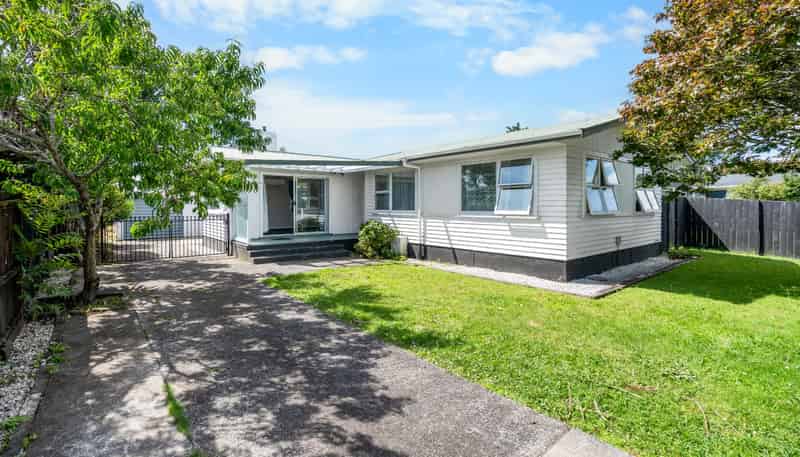 9 Sacha Place, Glenview