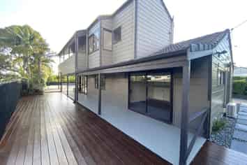 66 Tauhinu Road, Greenhithe